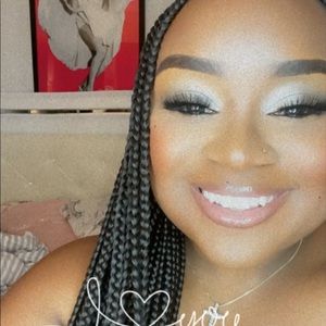 Meet your Posher, Mitisha